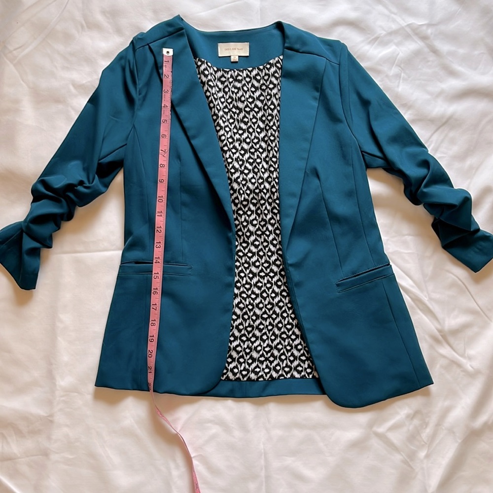 Skies are Blue XS blazer. Blue. Excellent condition.